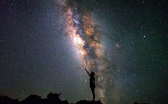 Как ужиться под одной крышей с Водолеем: 5 советов астрологов