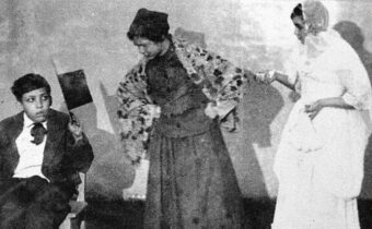 Макаревич и “Машина времени”, Никулин в школе, маленький Леонов и другие: 12 архивных фото знаменитостей