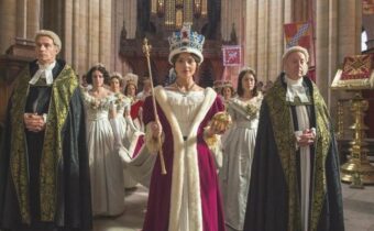 12 захватывающих фильмов и сериалов о королевских особах